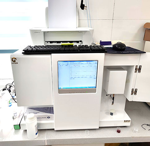5月中旬600cc全讯白菜网站地址血液微量元素分析仪在许昌市中心医院完成装机！